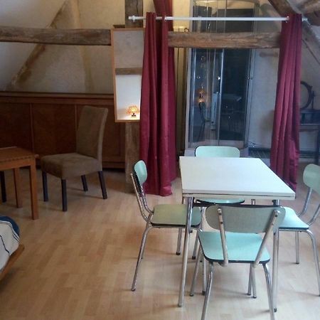 Studio Dans Un Cadre Champetre Moiry Luaran gambar