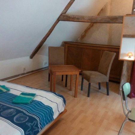 Studio Dans Un Cadre Champetre Moiry Luaran gambar